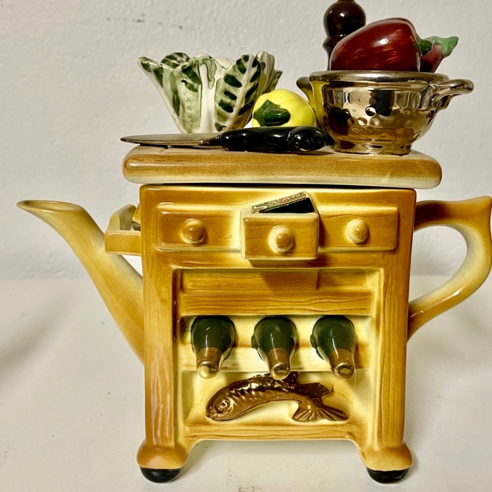 Vintage Richard Parrington Designs Kitchen Buterblock Teapot